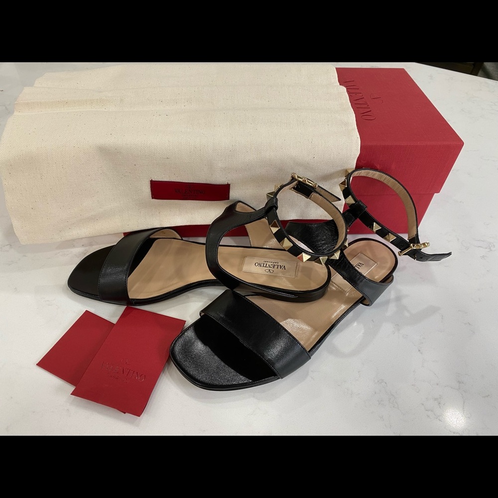 NEW! Valentino Sandal